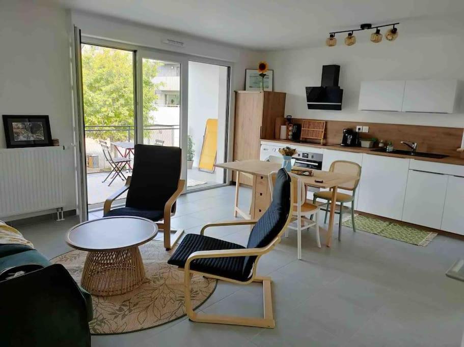Appartement Neuf T2 แซ็ง ปิแอร์ ควิเบอรอง ภายนอก รูปภาพ